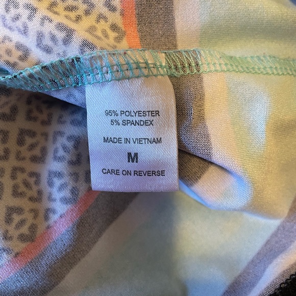 New York & Company 3/4 sleeve blouse - Picture 5 of 6